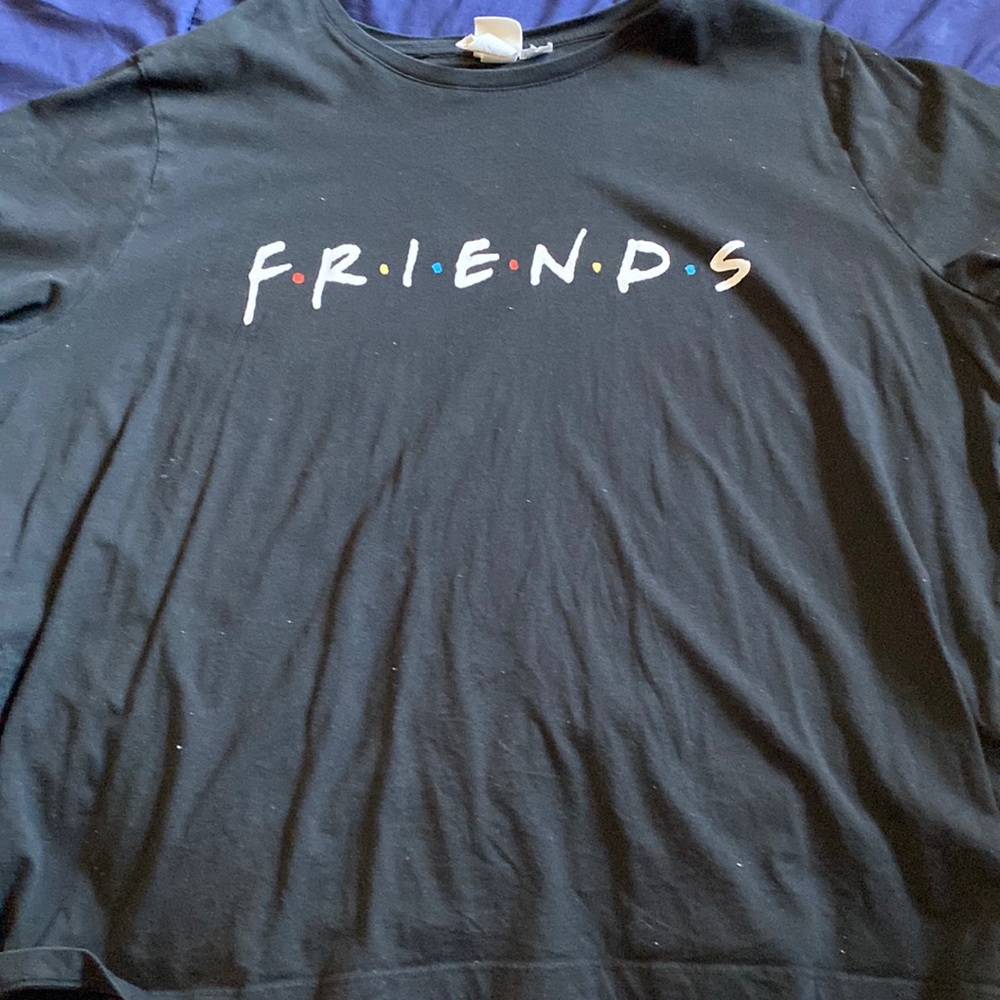 H&M friends t shirt